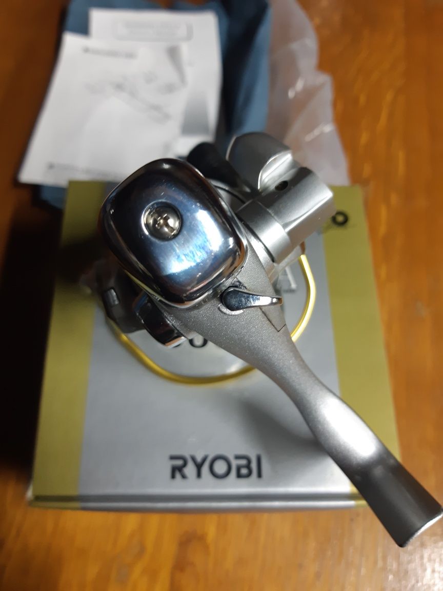 Ryobi Stamina 3000 . Спиннинговая катушка