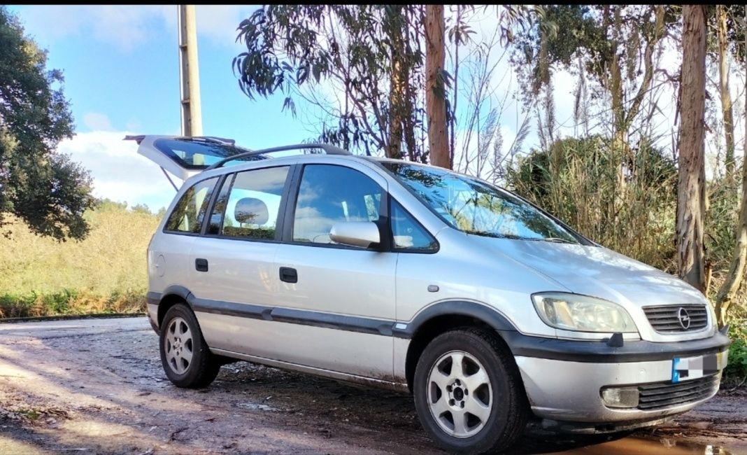 Opel Zafira 2.0 DTI