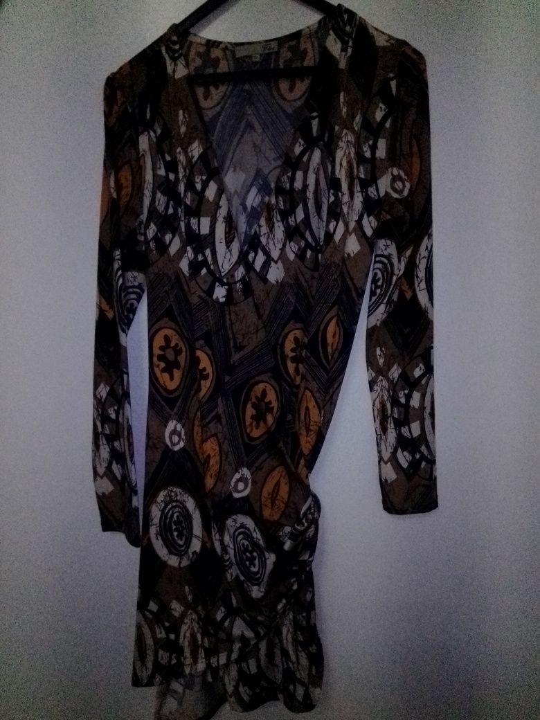 Vestido malha fina traçado