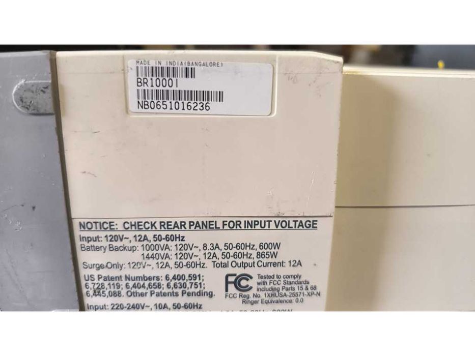 Безперебійники ДБЖ APC Back-UPS RS 1000 BR1000i