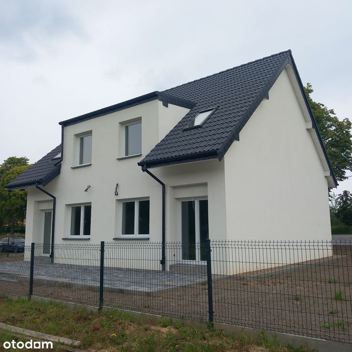 Prawa połowa bliźniaka, 2 km od centrum Kamienia Pomorskiego