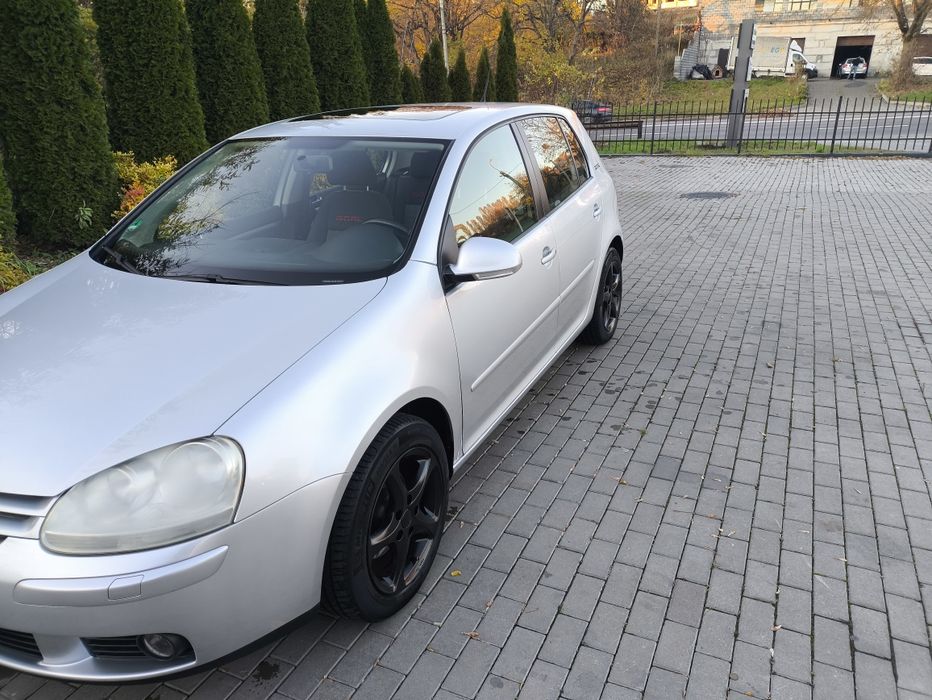 GOLF V  1.4 MPI комплектація GOAL 2006г.