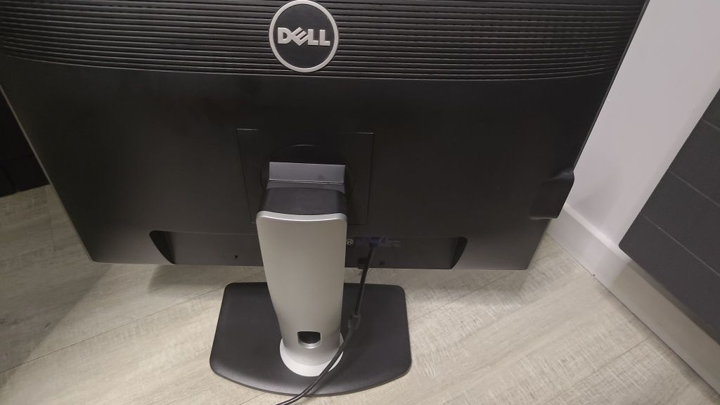 Monitor Dell 2412M
