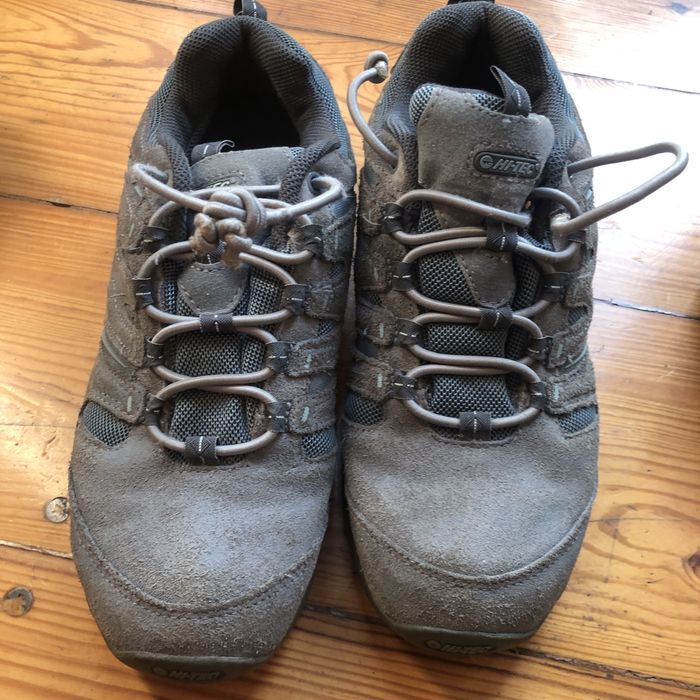 Sapatos caminhada hi tec