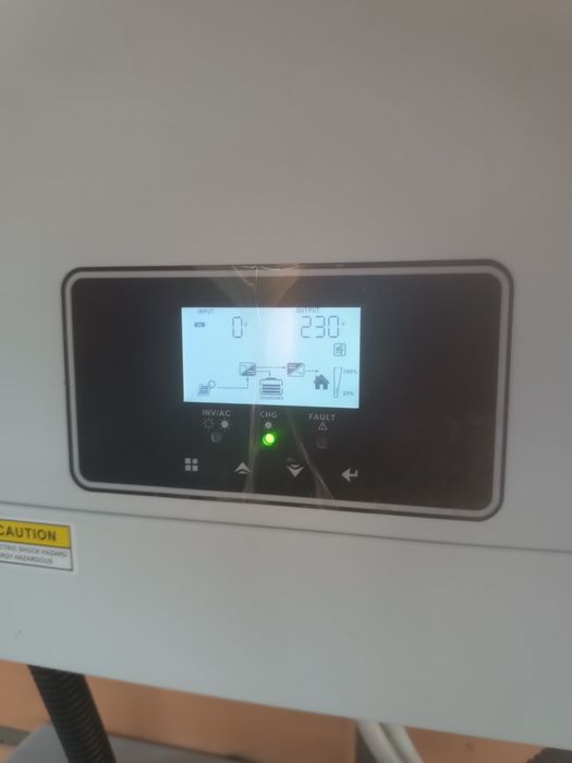 Гібридний Сонячний Інвертор 24В 3000вт, 2.0KVA/3.2KVA
INVERTER / MPPT