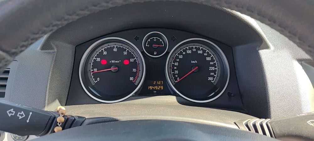 Opel Astra H 1.8 benzyna LPG