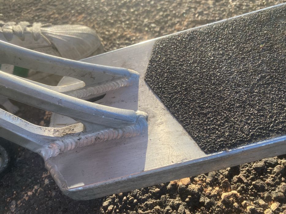 Продам трюковий самокат