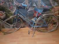 Bicicleta antiga da marca Diana