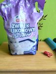 Oddam żwirek silikonowy