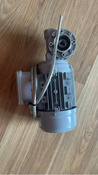 Silnik elektryczny