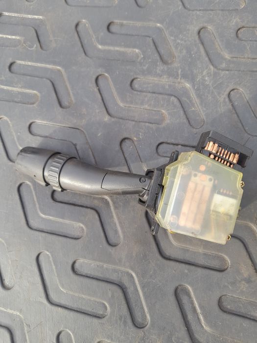 Подрулевой переключатель для Киа Соренто 1