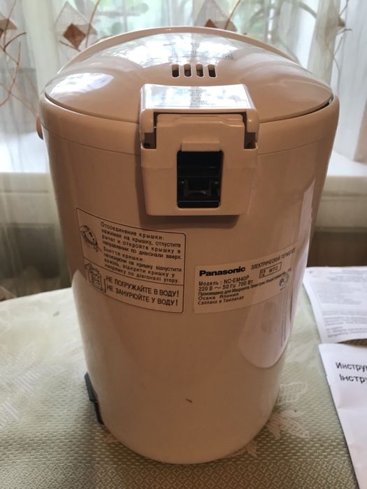 Продам термопот Panasonic