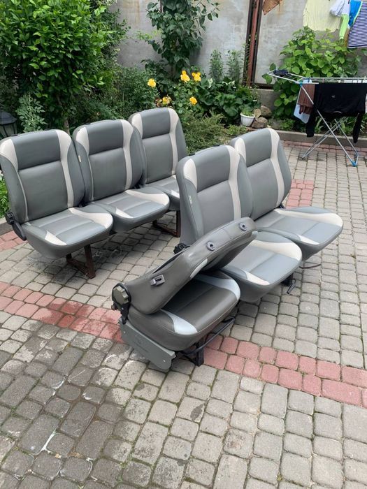 Сидіння Т5, Т4