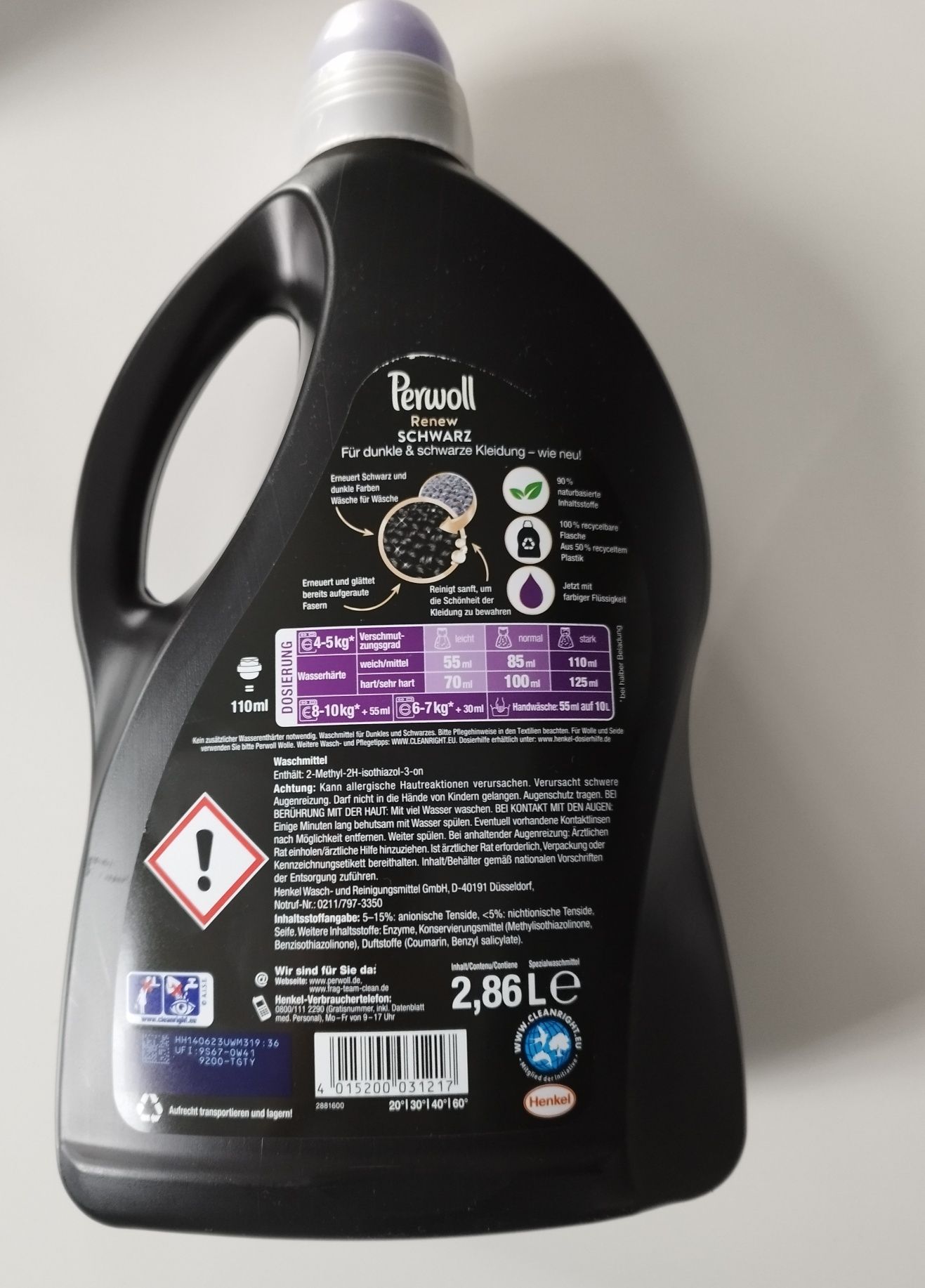 Perwoll Renew Black żel do prania czarnego 52 prania,  2,86L