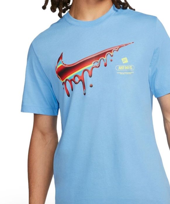 Женская футболка Nike с принтом «Heatwave Drip».