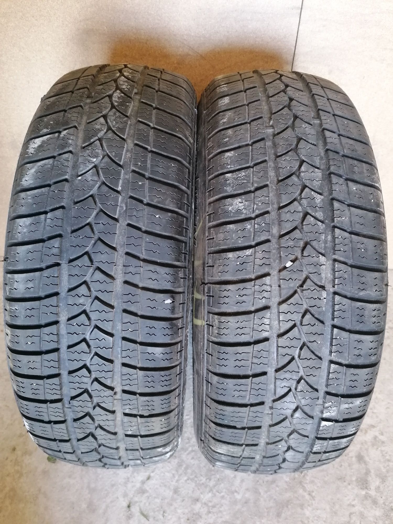 2x185/60 R15 Riken zimowe