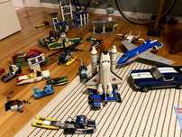 Vários conjuntos LEGO