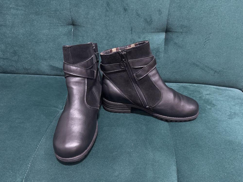 Buty damskie skórzane firmy Pomar
