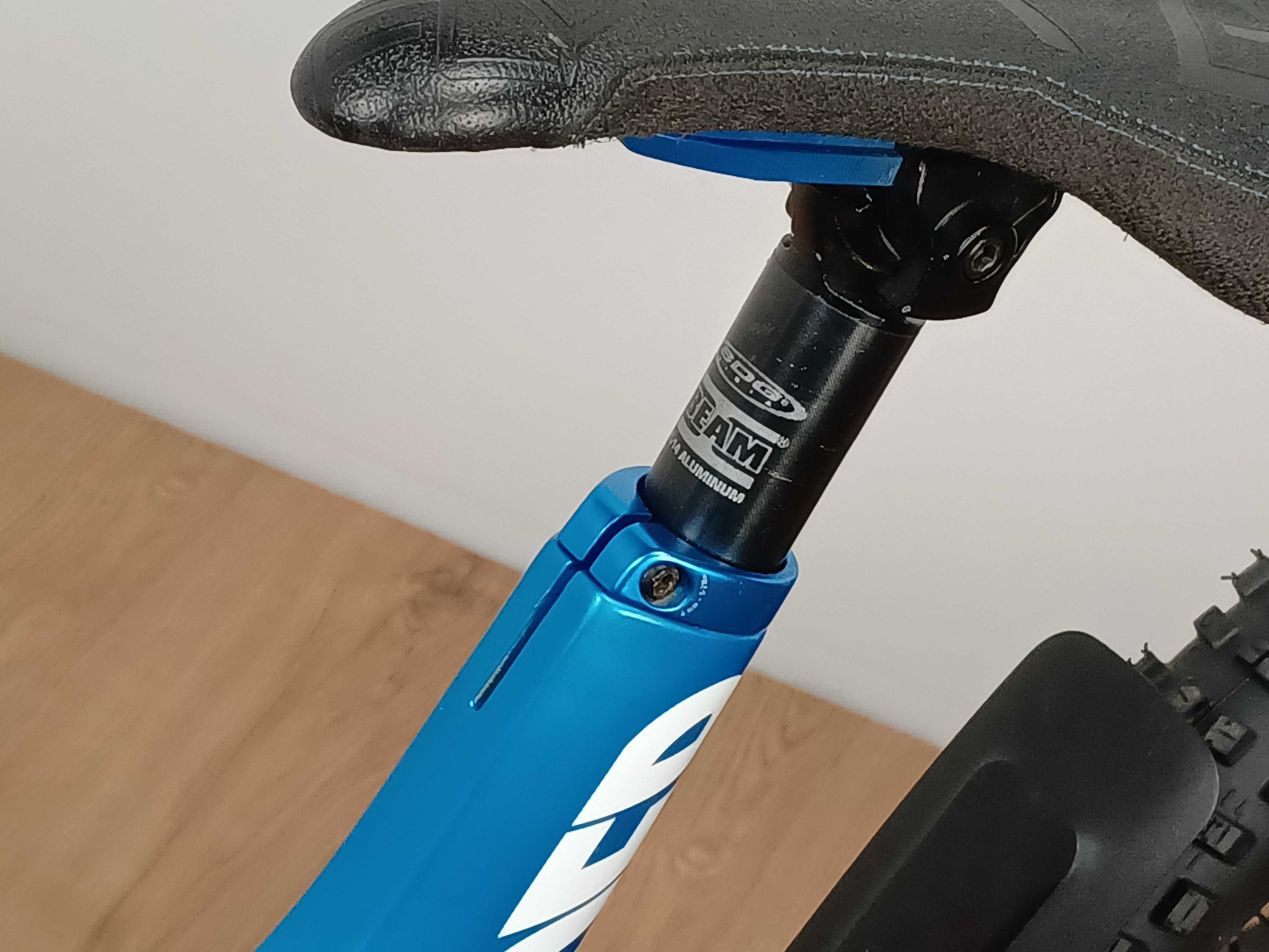 Canyon Sender CF 9.0 carbon L-ka Fox 40 RC4 Sram Code, pocisk DH!!!