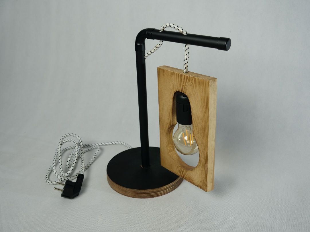 Drewniana lampka nocna LOFT