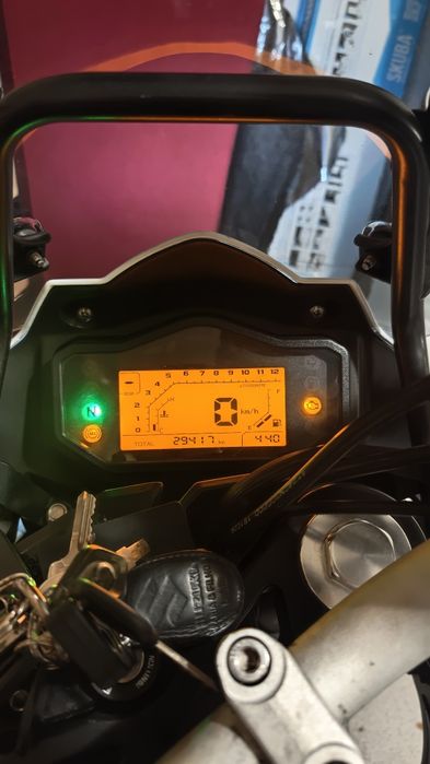 Benelli trk 251 perfeita