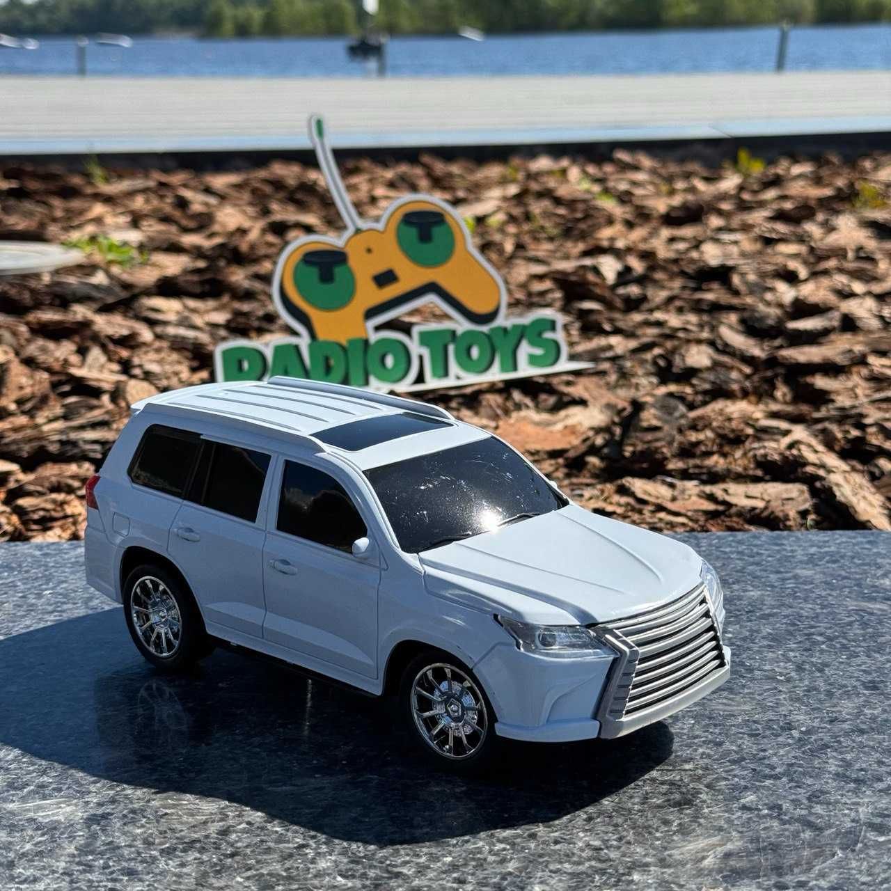 Джип на радиоуправлении Lexus LX600 Белый. Машинка на пульте