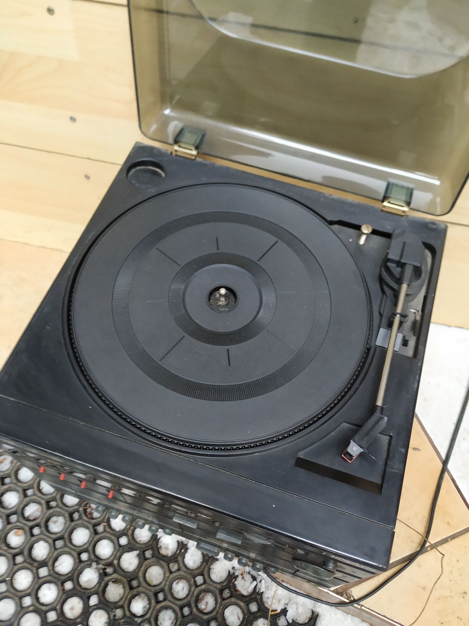Gramofon Hinari MID 6 WB, Hi-fi