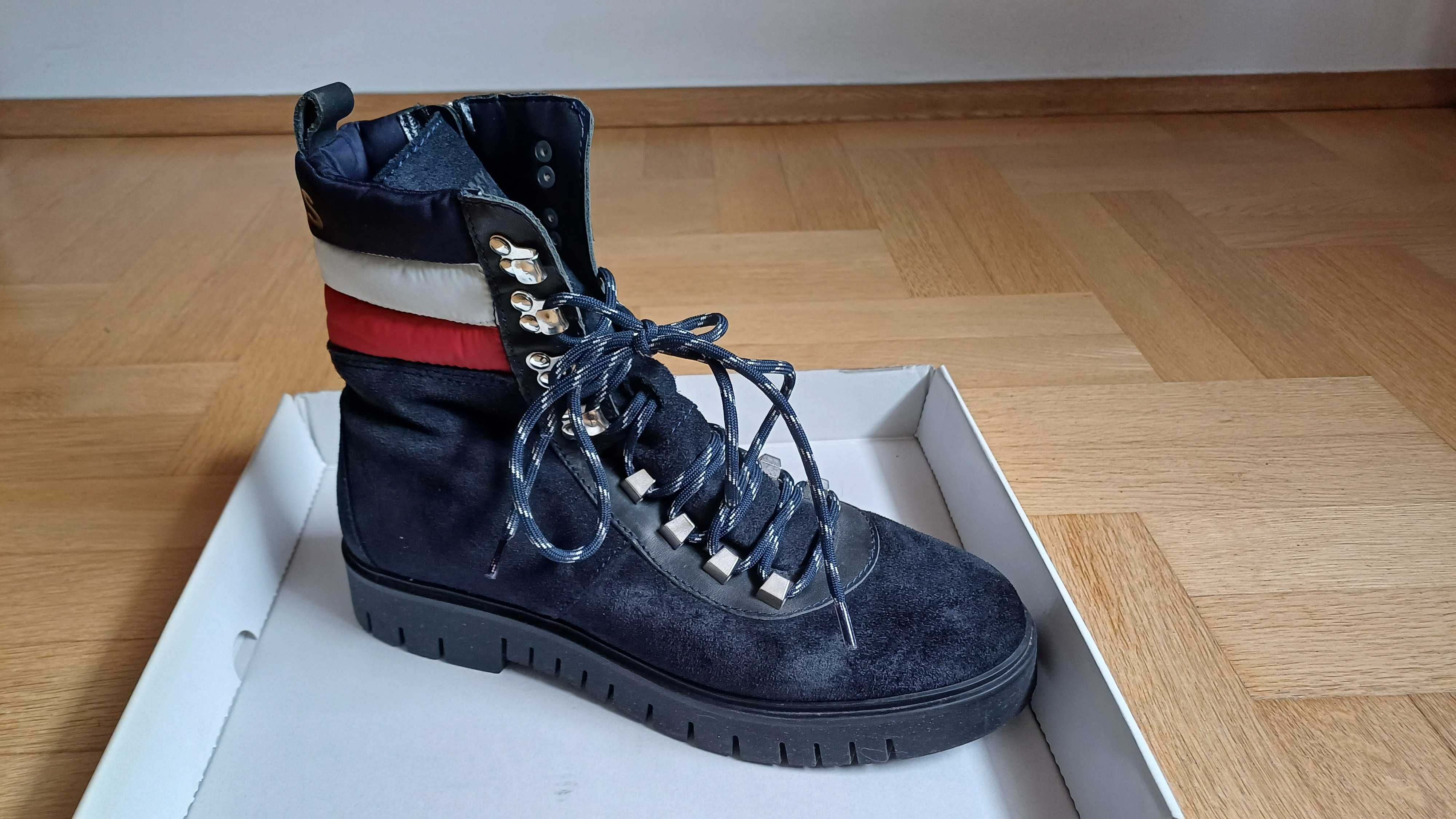 Buty Tommy Hilfiger, nauralna skóra, jak nowe