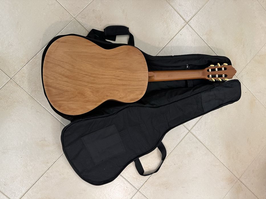 Guitarra Clássica (Viola) Yamaha C30M + Capa