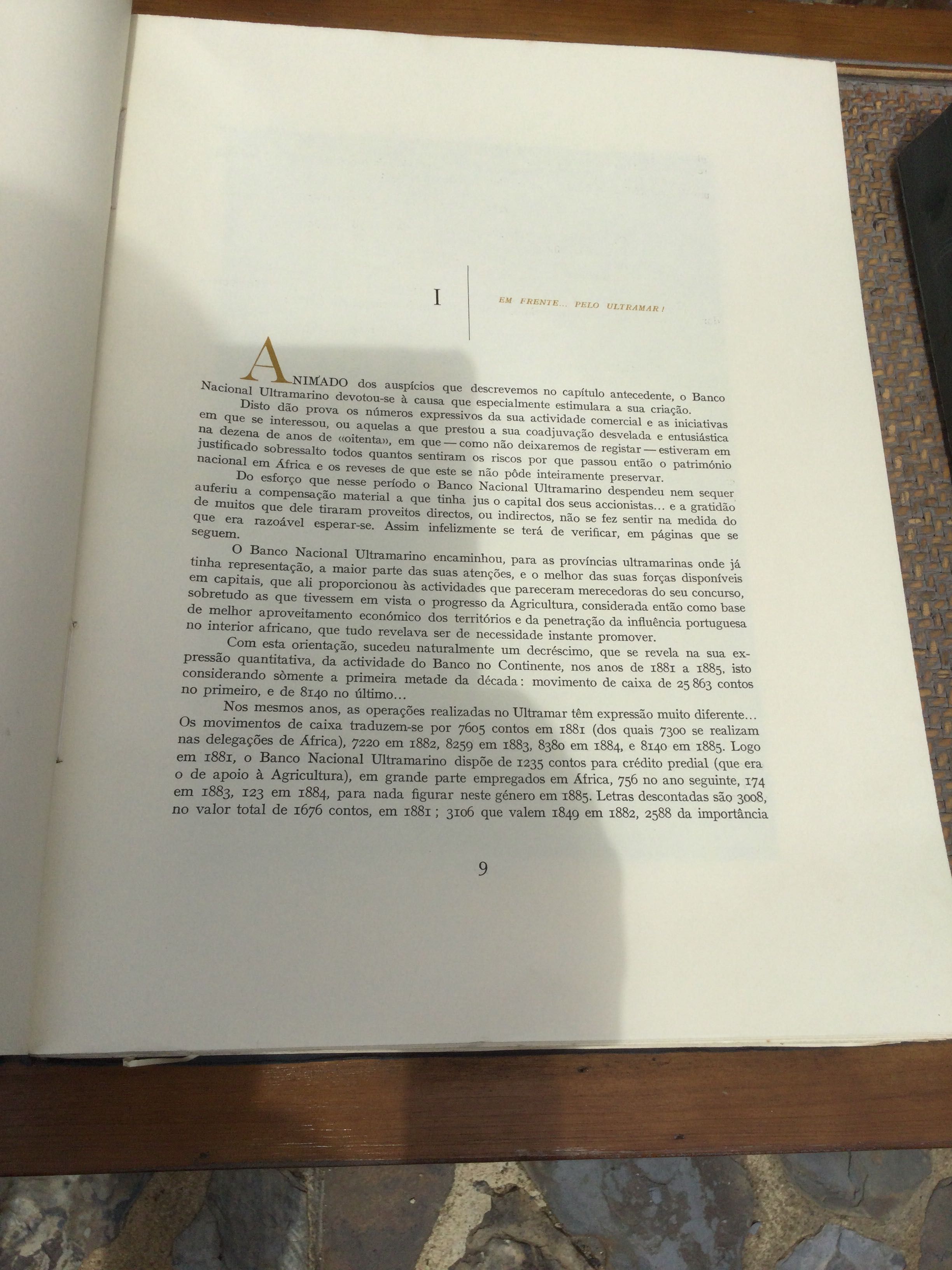 Raros Livros dos 100 anos do Banco nacional ultramarino Edição 1964