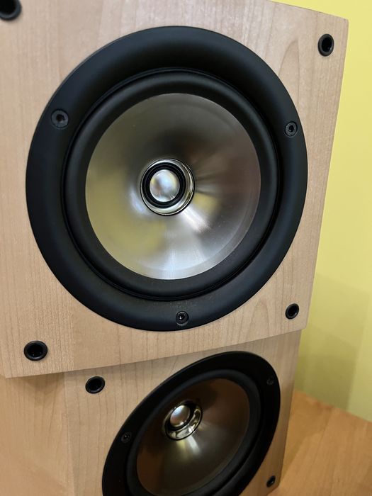 KEF IQ 8 DS стан нових