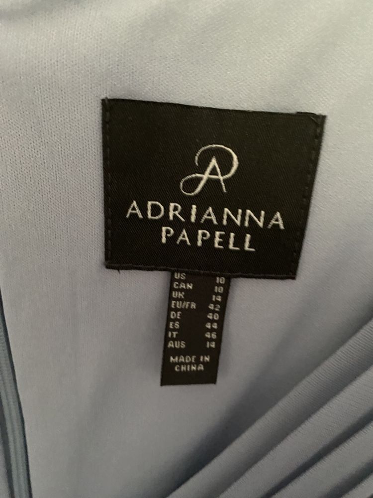 Suknia wizytowa Adrianna Pappel idealna dla matki panny młodej