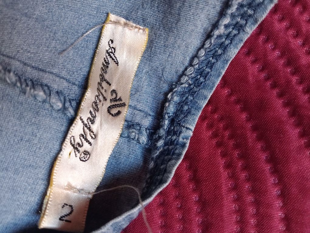 Śliczna sukienka miekkie jeans marki Ambitionfly rozmiar L/40