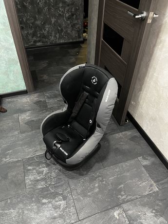 Продаю детское кресло MAXI-COSI Priori SPS+ Basic Grey 9-18