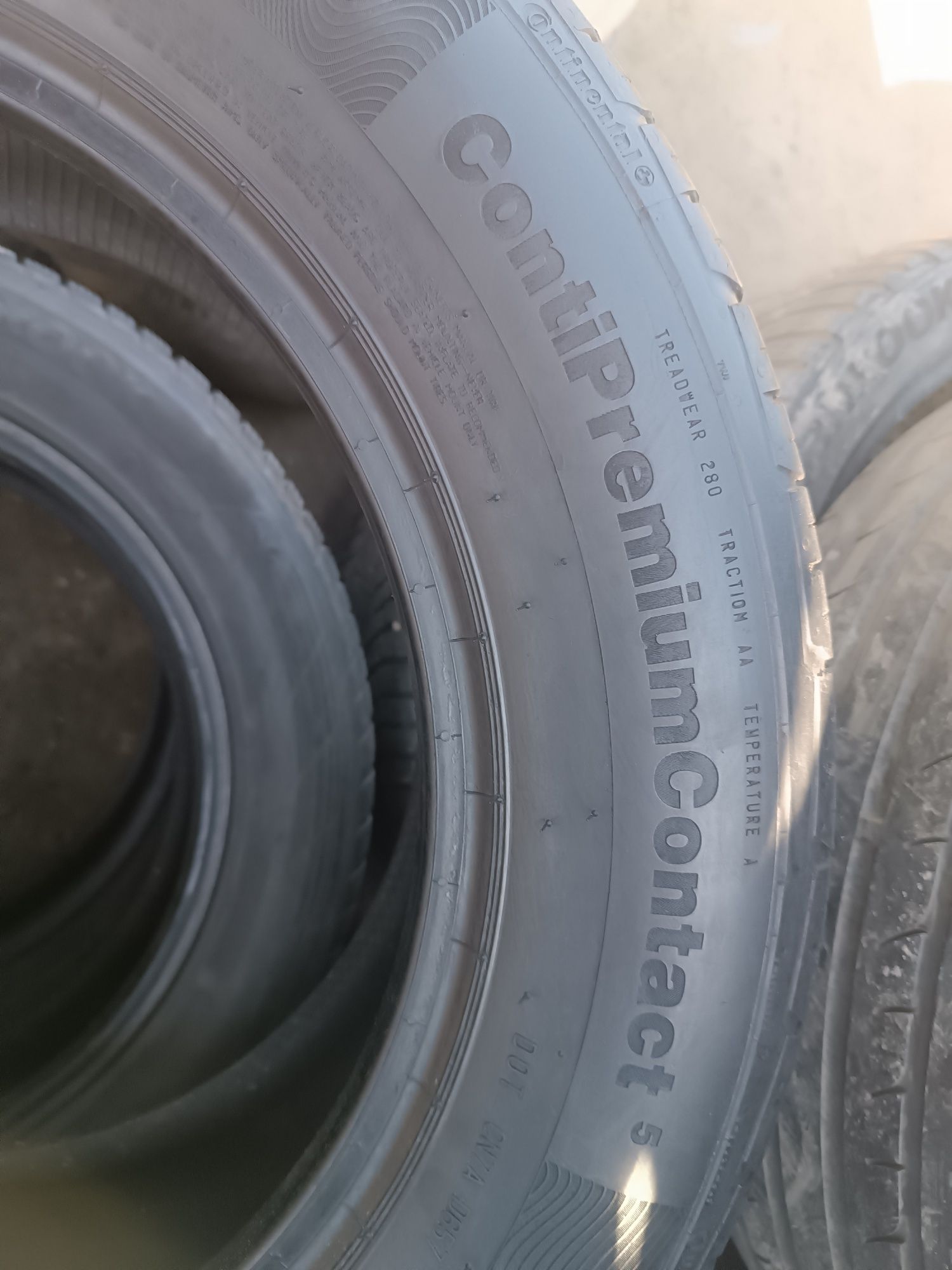 Sprzedam Oponę pojedynczą 235/55 r17 Continental