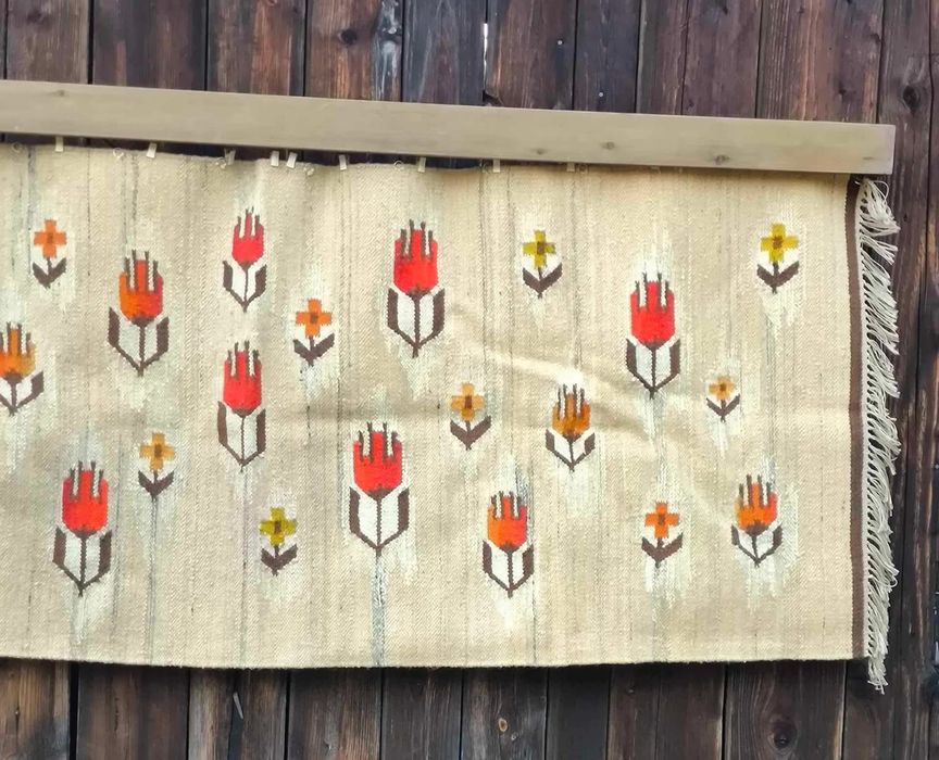 Sprzedam piękny stary kilim "Krokusy" 198x77