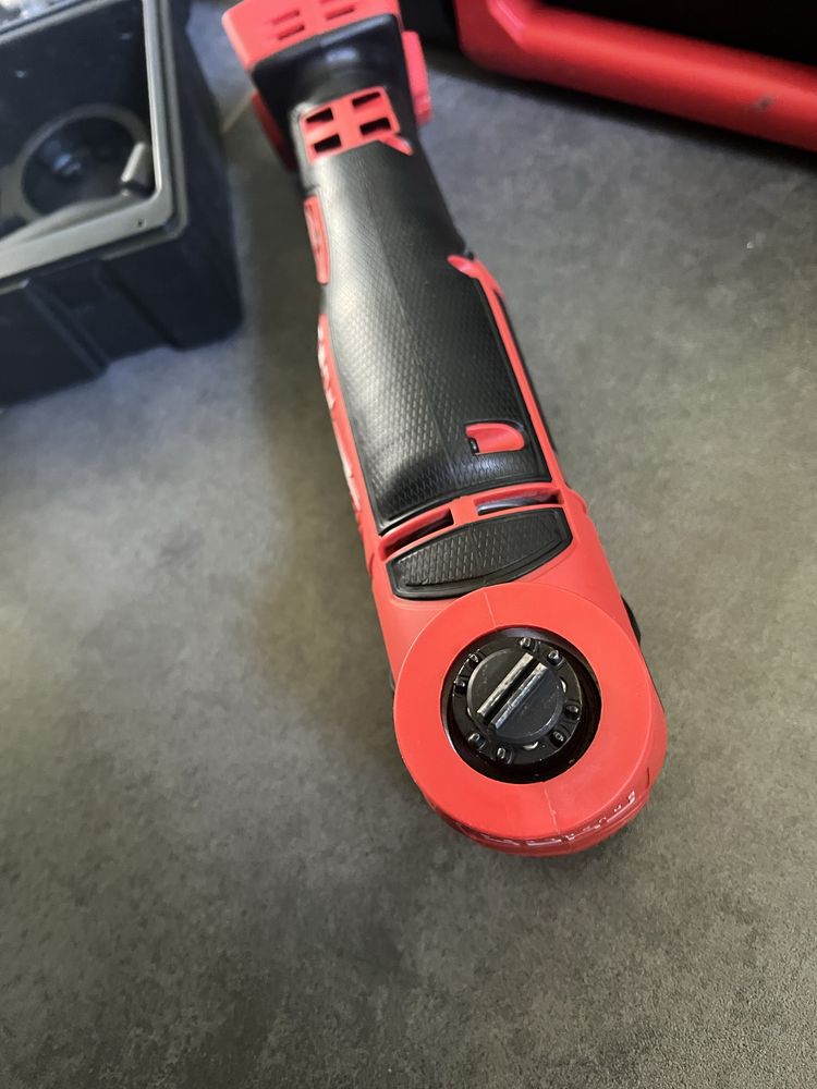 Безщітковий Акум.реноватор Milwaukee M18 FMT