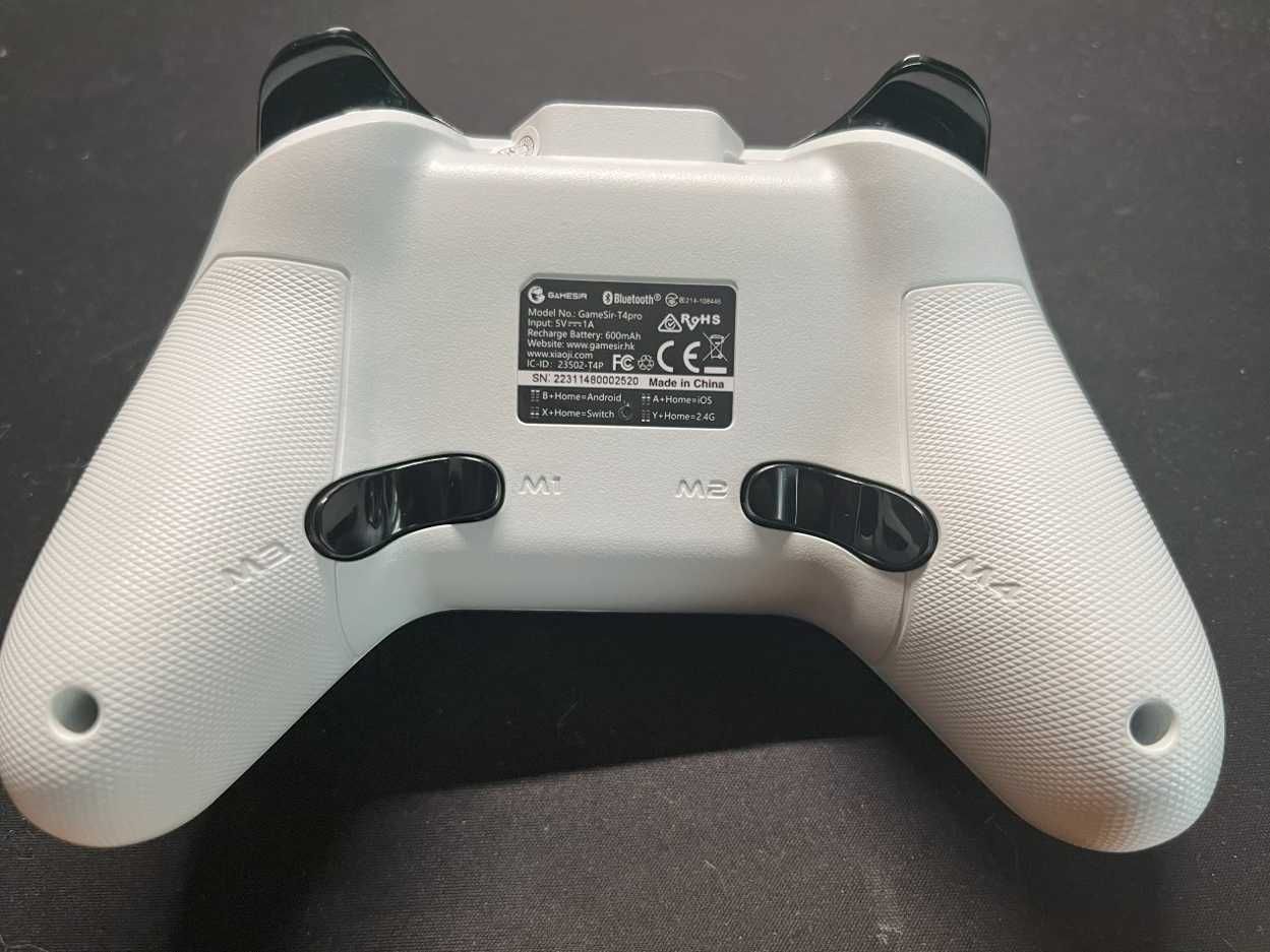Ігровий маніпулятор Gamesir T4 Pro White