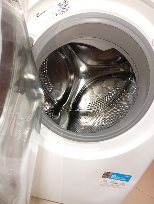 Maquina lavar roupa