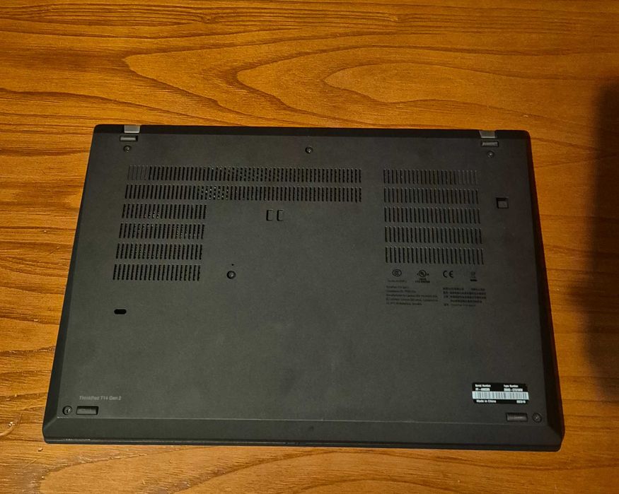 Lenovo ThinkPad T14 Gen 2 - i5 11ª Geração | 16GB | Ecrã 4K UHD