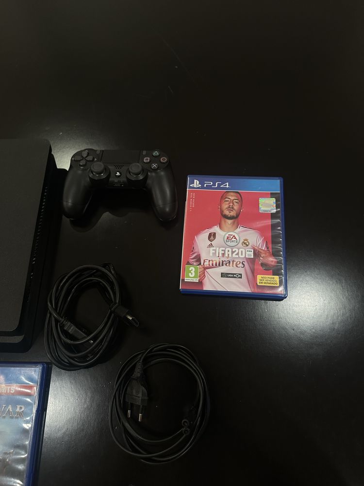 PlayStation 4 500gb slim