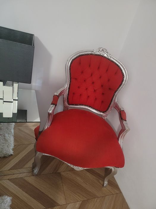 Fotel ludwikowski, krzesło glamour, westwing