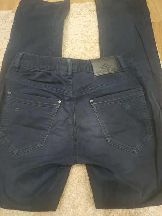 Джинсы на высокого парня