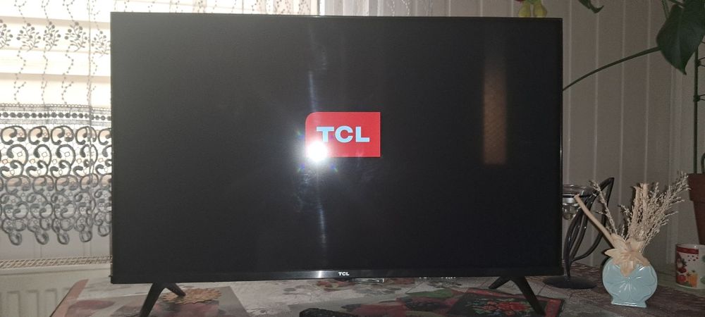 Telewizor TCL LED