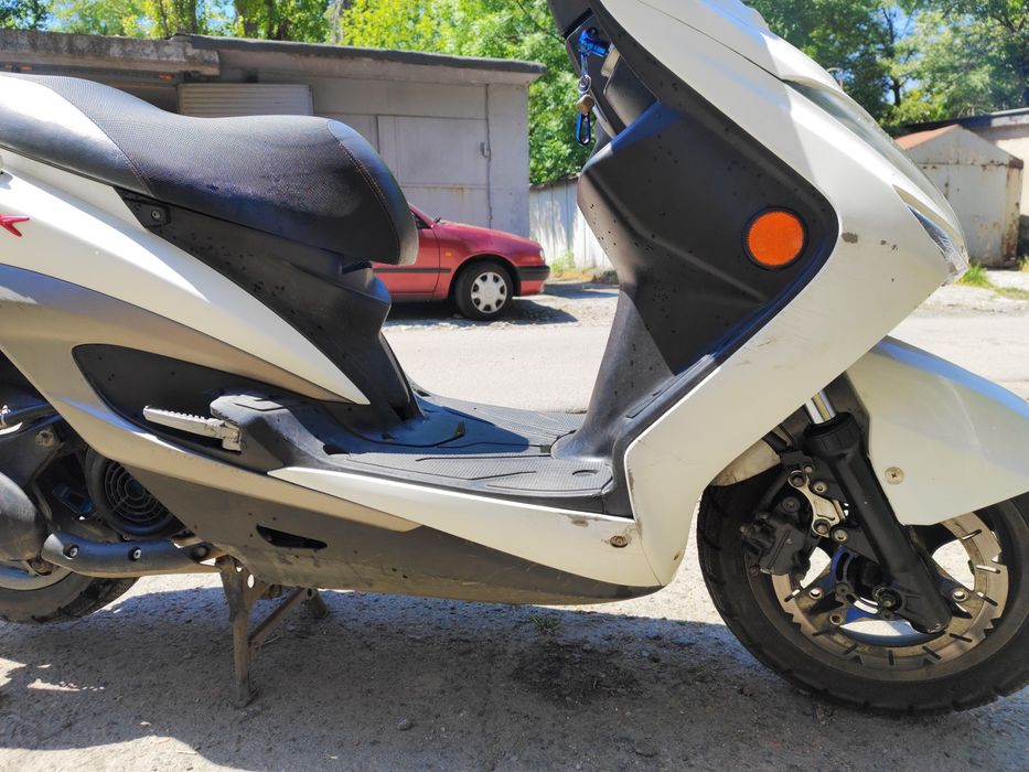 Продам Yamaha Cygnus x 125 sr