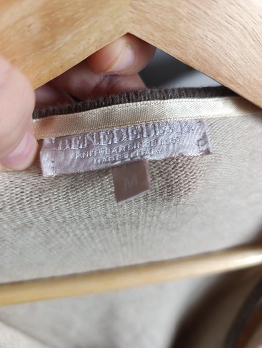 Wełniamy sweter kardigan beż M