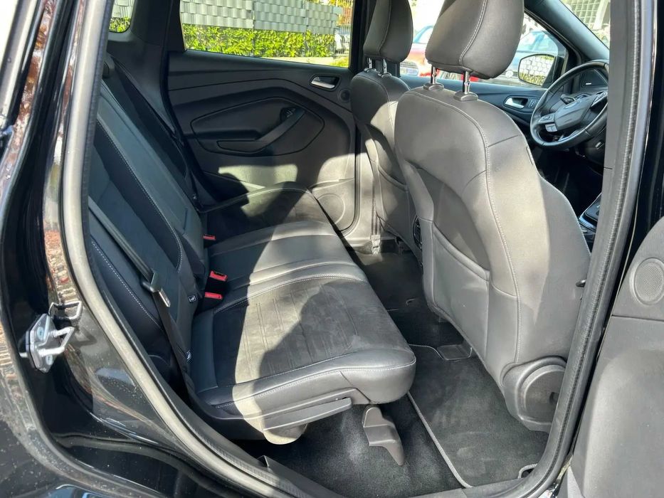 Ford Kuga ST-Line      2017