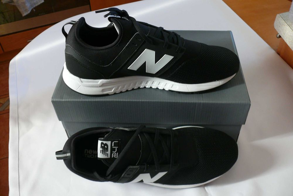 Buty męskie sportowe New Balance  MRL247BG  44 EU 28 CM czarne