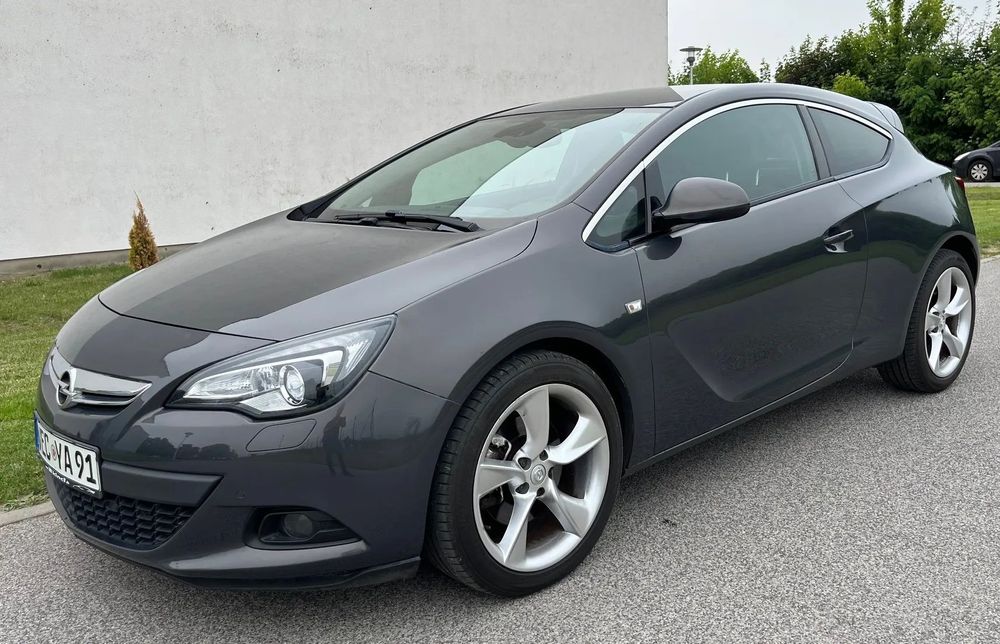 Opel Astra GTC IV 1,6T 180KM z Niemiec 150tys km