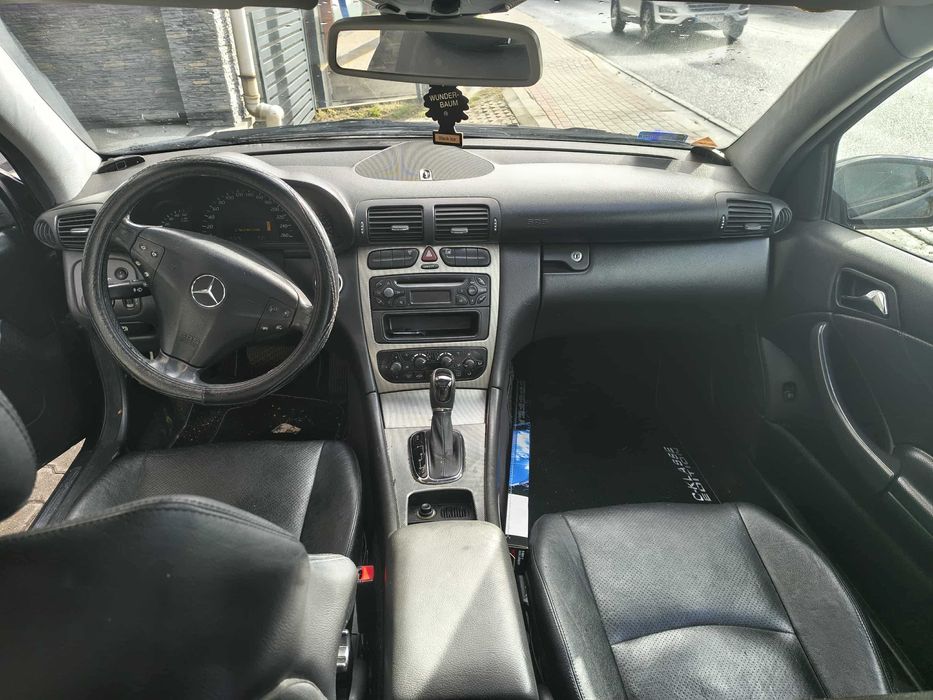 Mercedes W203 Cupe C Klasa